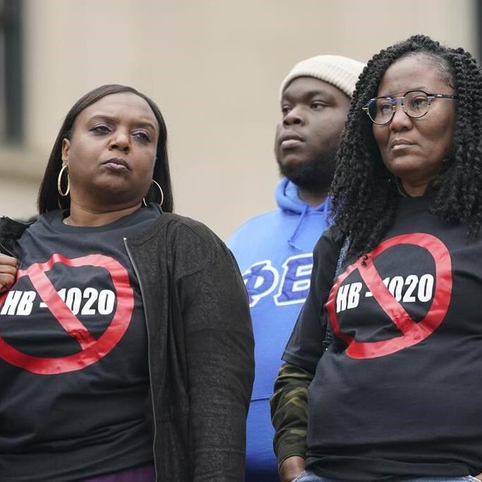 Lawsuit: Mississippi violates rights by appointing judges